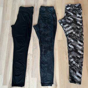 Bundle of Avia yoga leggings